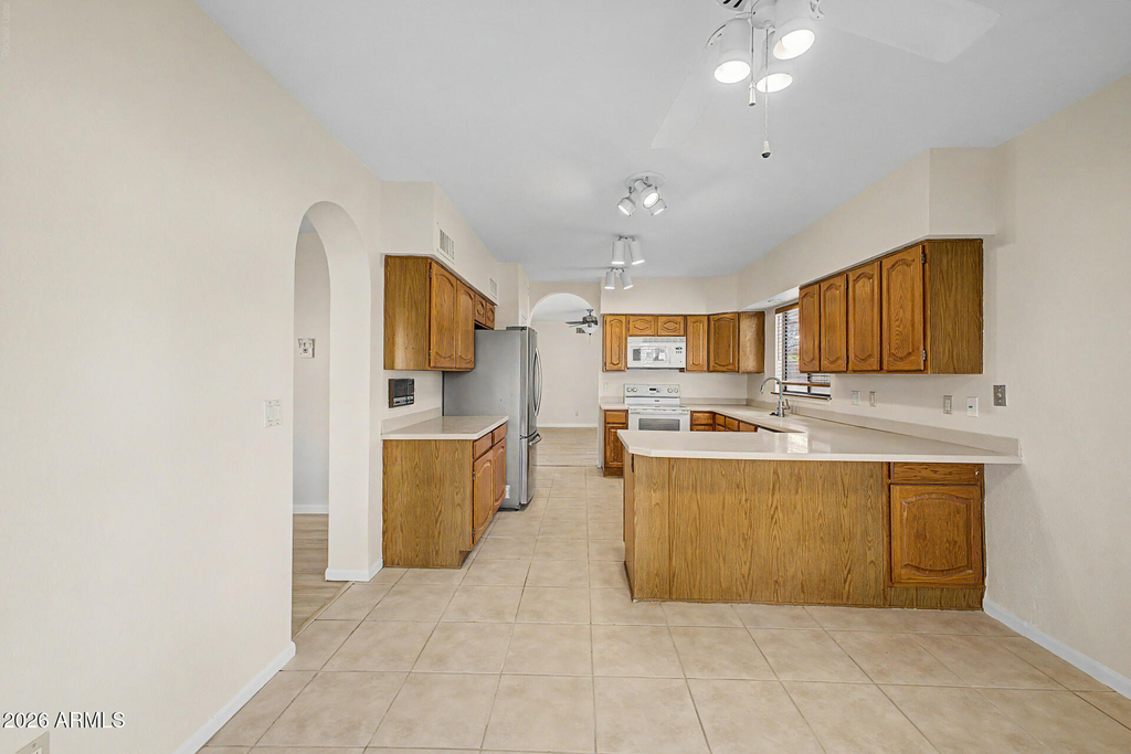 15643 N 50th Street - Photo 14