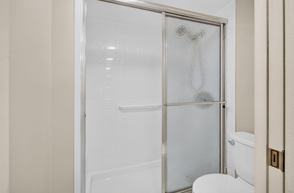 3030 Wolverton B - Photo 18