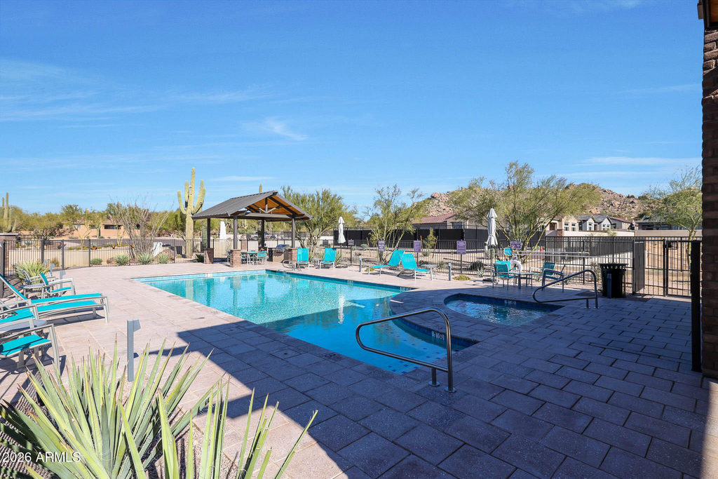 7276 E Calle Primera Vista - Photo 32