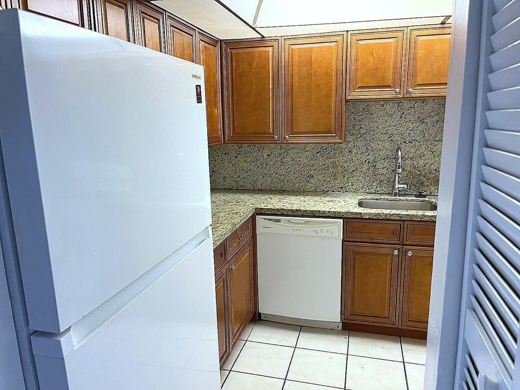 3490 Foxcroft Road - Photo 13