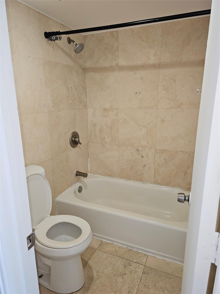 500 Bayview Drive - Photo 16