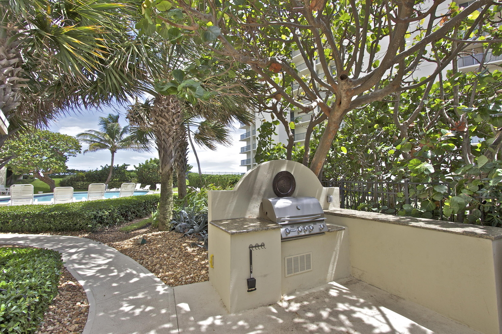 5420 N Ocean Avenue - Photo 26