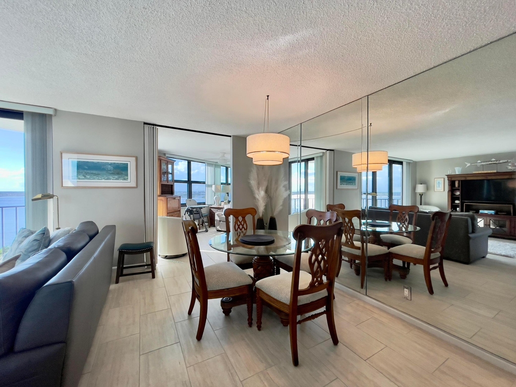 5420 N Ocean Avenue - Photo 11