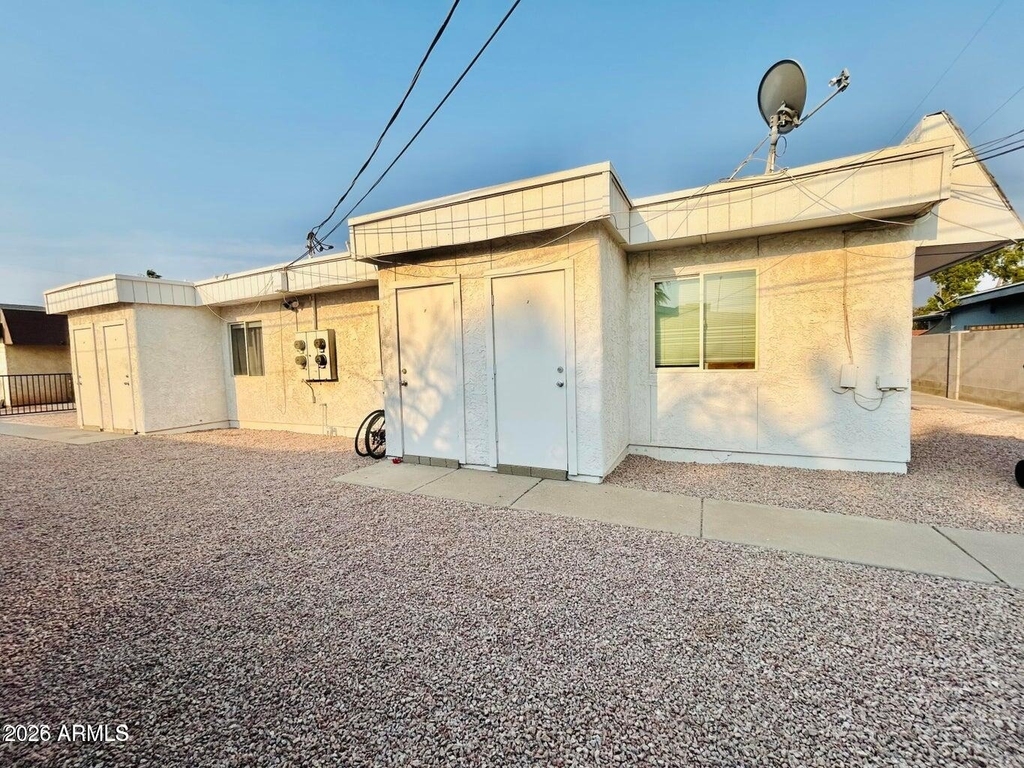 240 S Doran -- - Photo 15