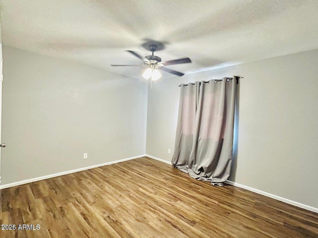 240 S Doran -- - Photo 8