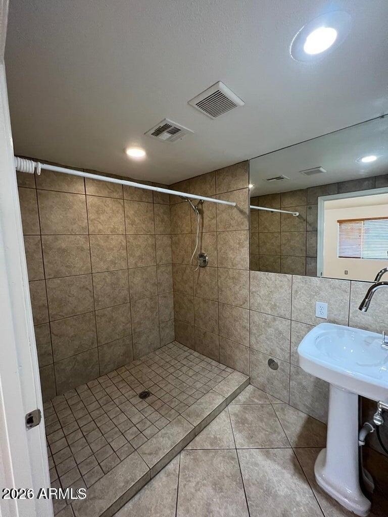 1613 W Mountain View Road - Photo 10