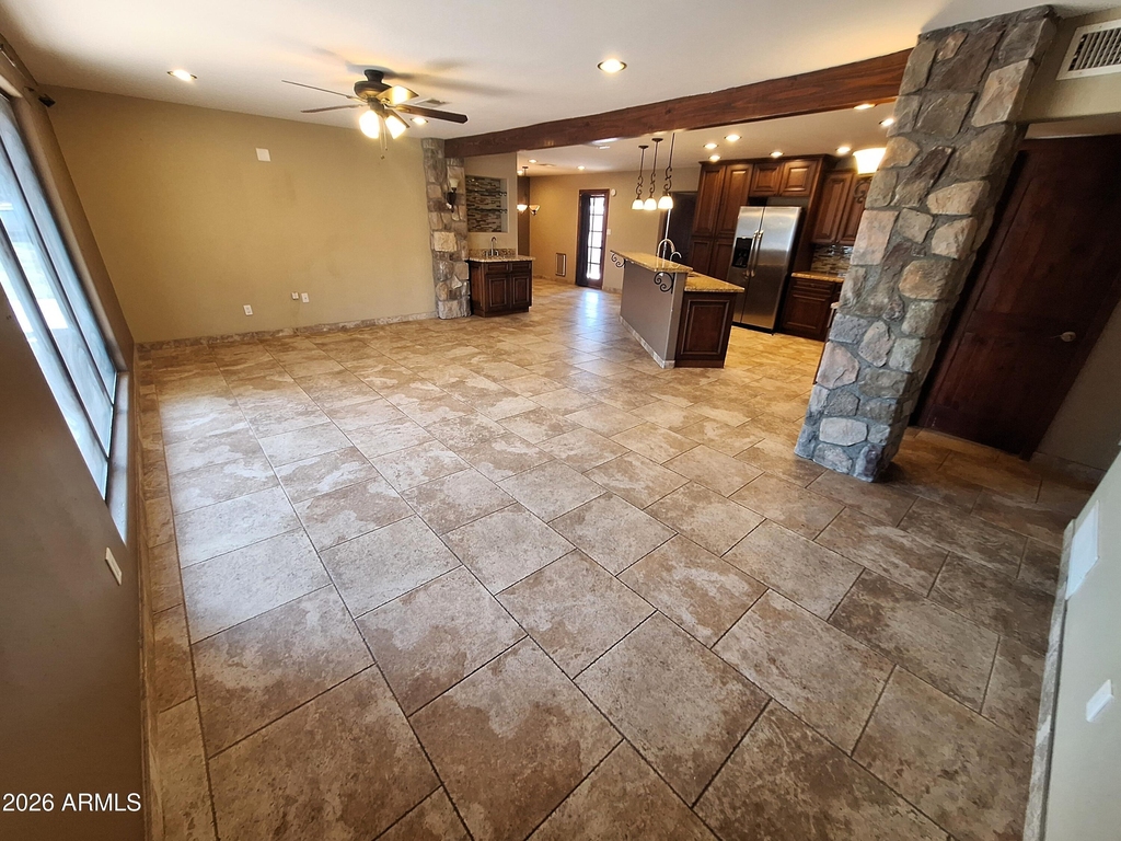 7508 E Cambridge Avenue - Photo 8