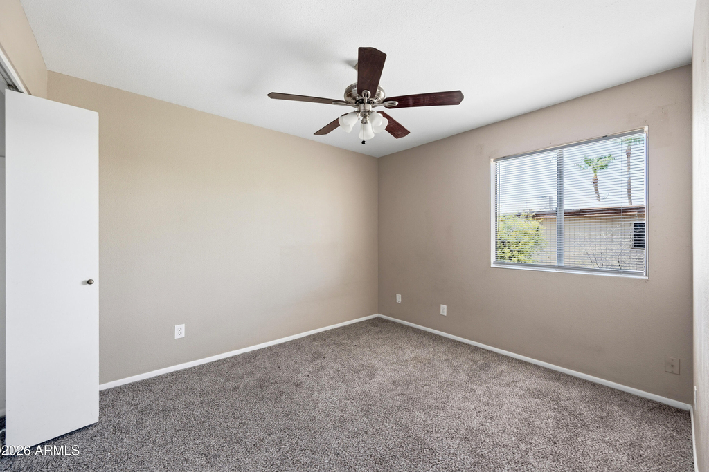 10411 N 11th Avenue - Photo 13