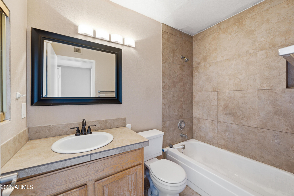 10411 N 11th Avenue - Photo 14