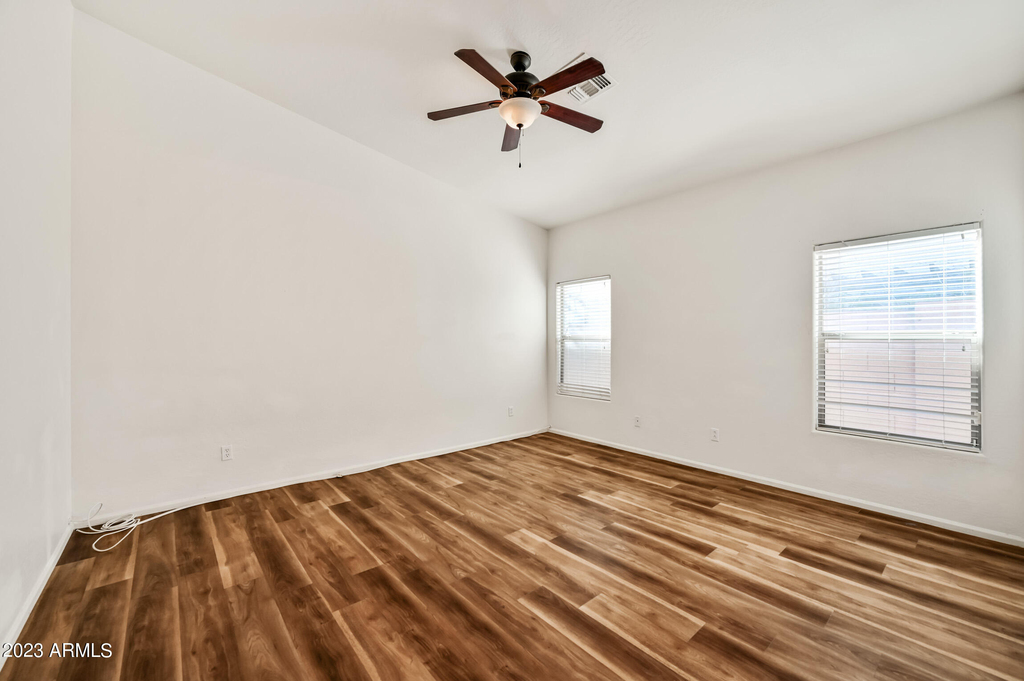 7136 W Forest Grove Avenue - Photo 11