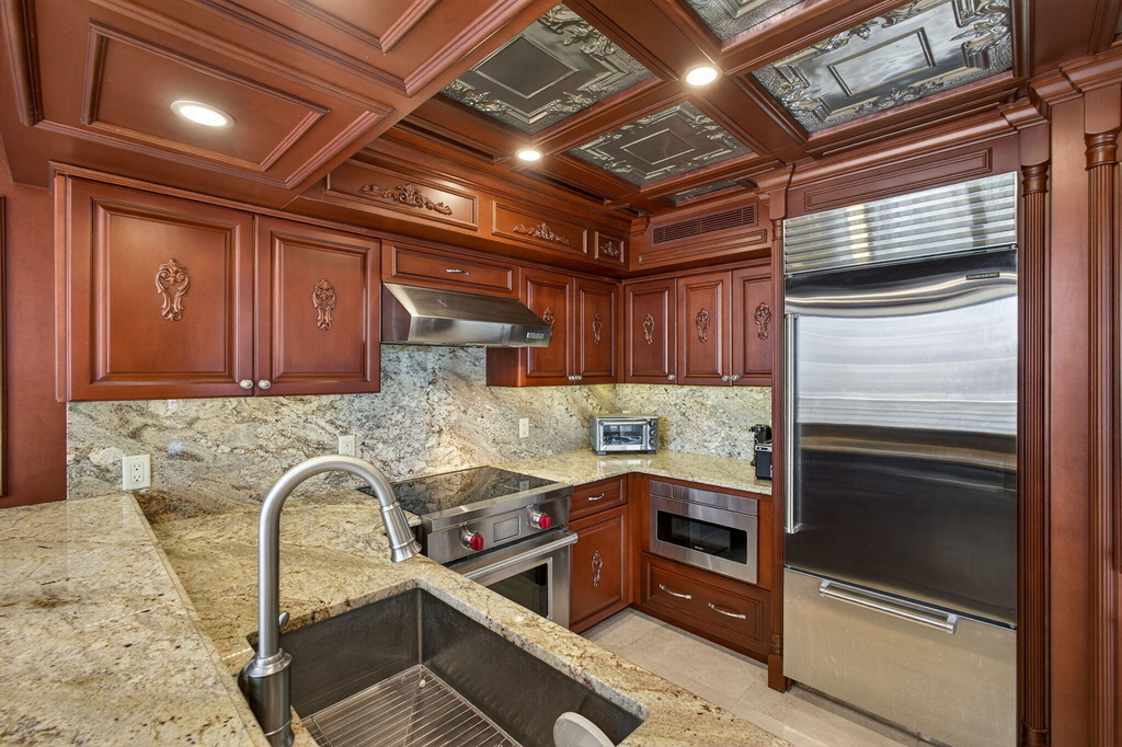 3400 N Ocean Drive - Photo 38