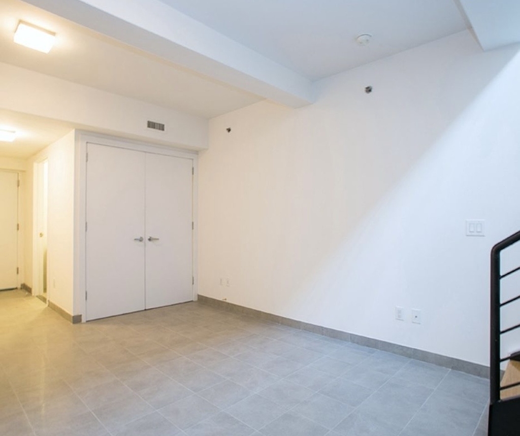 269 Kingsland Avenue - Photo 4