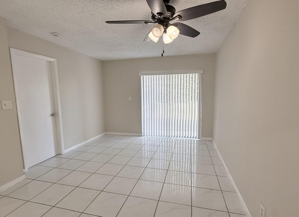 11638 Nw 23rd Court - Photo 3