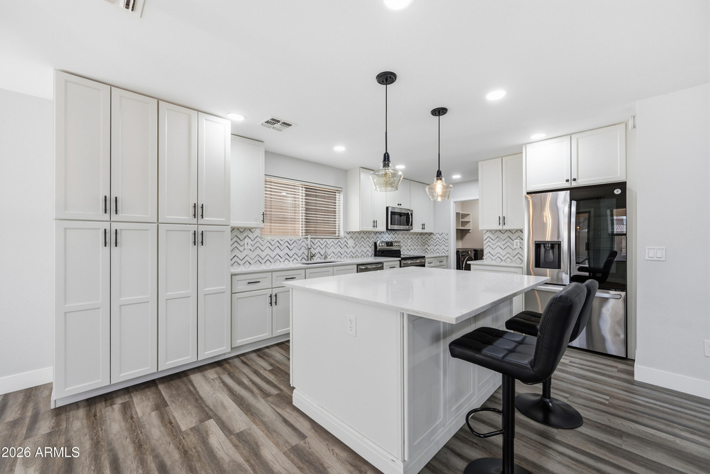 10617 W Daley Lane - Photo 8