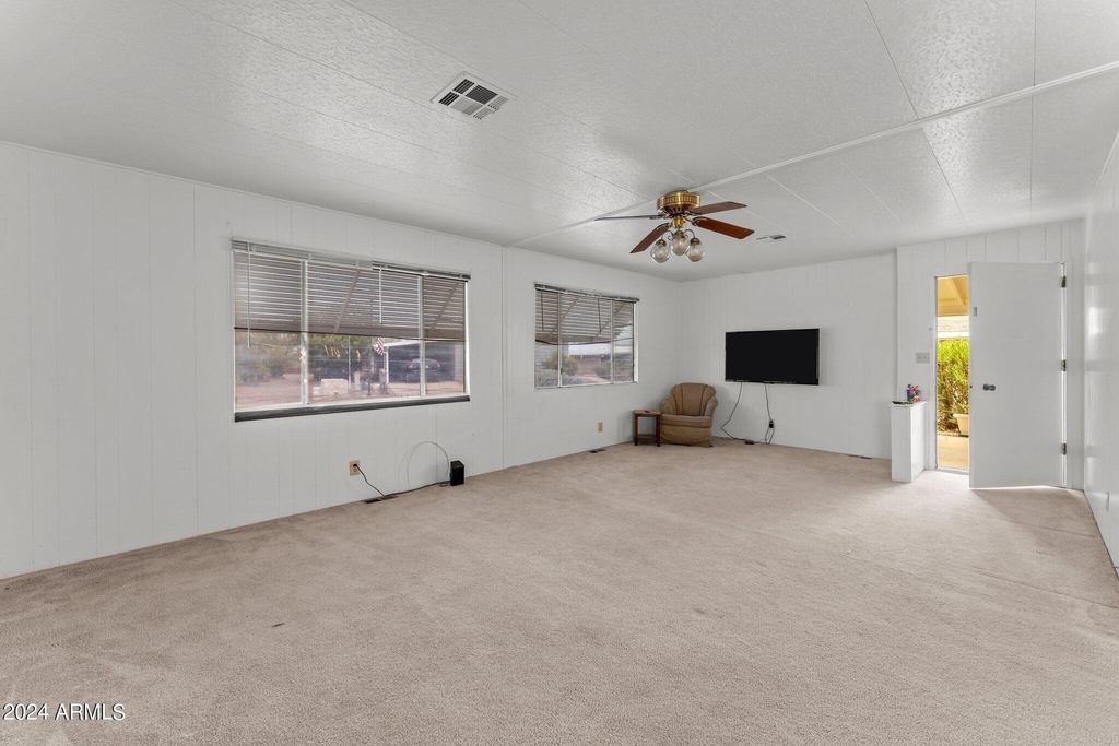 2501 W Wickenburg Way - Photo 2