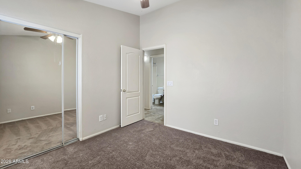 15857 W Moreland Street - Photo 18