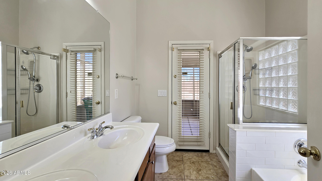 15857 W Moreland Street - Photo 16