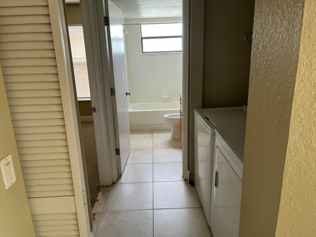 1600 Balfour Point Drive - Photo 6
