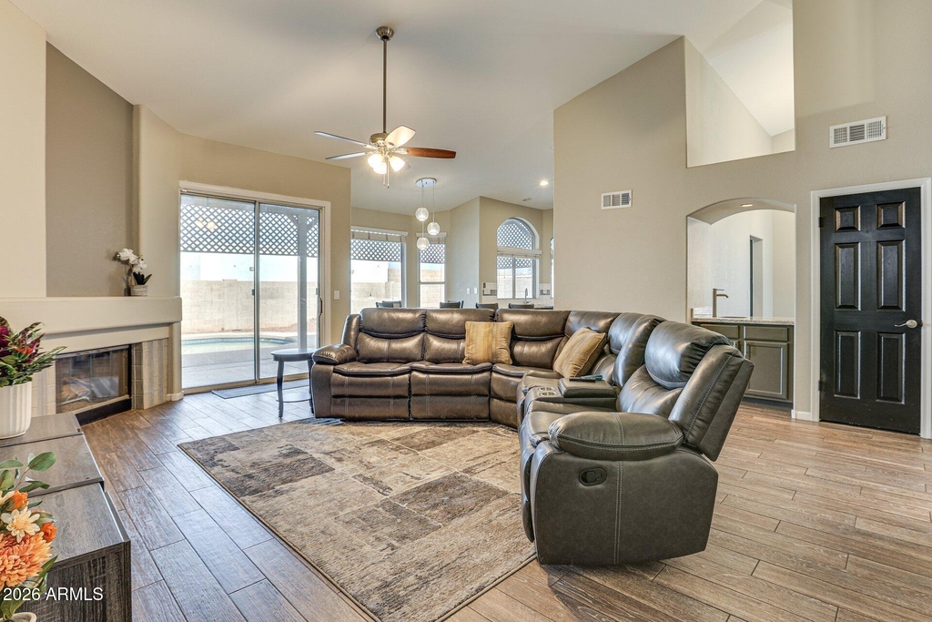 3946 N 112th Avenue - Photo 2