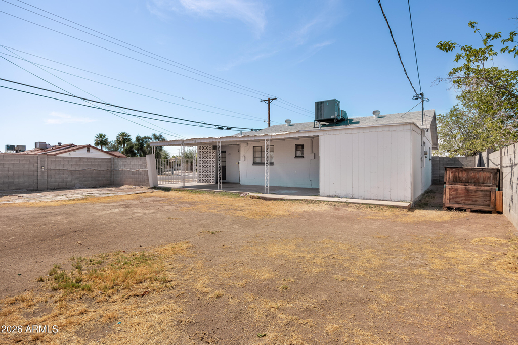 2849 W Alice Avenue - Photo 22