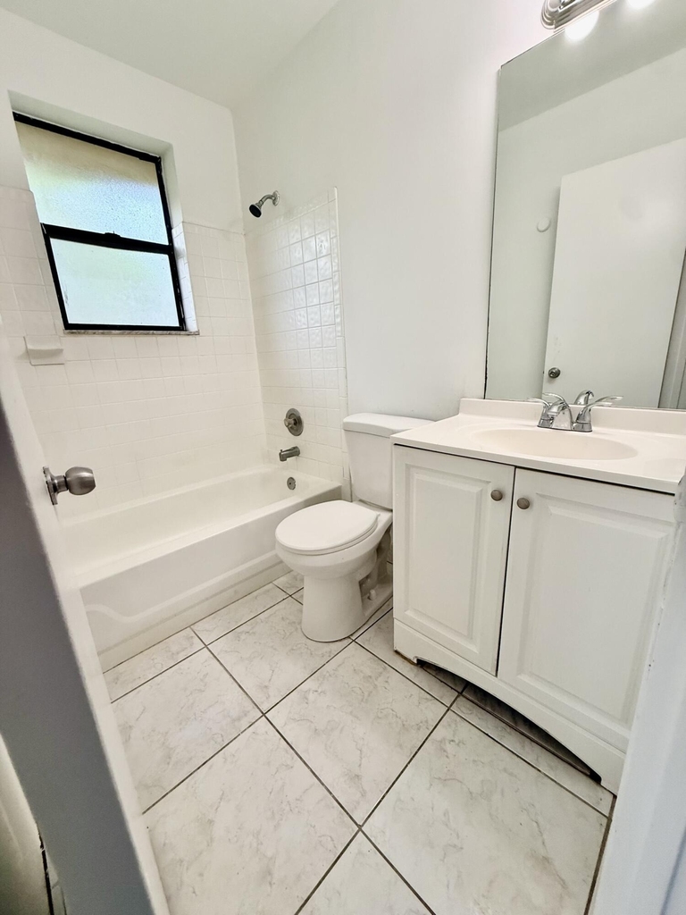 11632 Nw 23rd Court - Photo 5