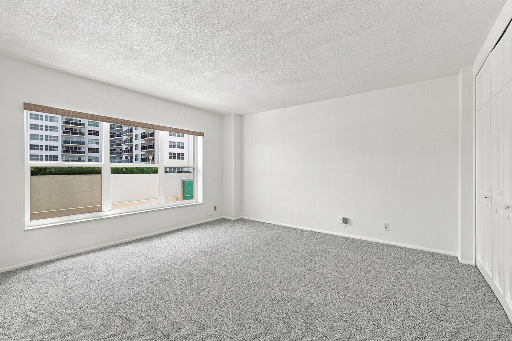 3550 Galt Ocean Drive - Photo 18