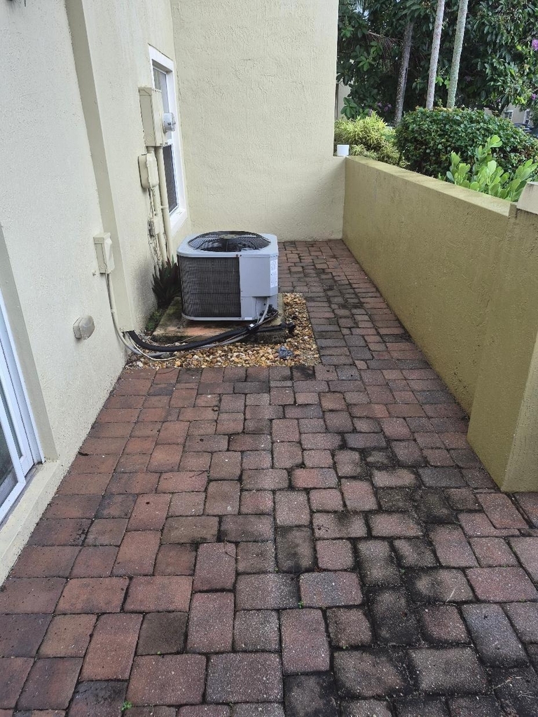 141 Monterey Bay Drive - Photo 2