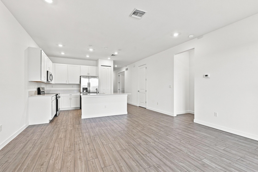 3718 Harborside Avenue - Photo 4