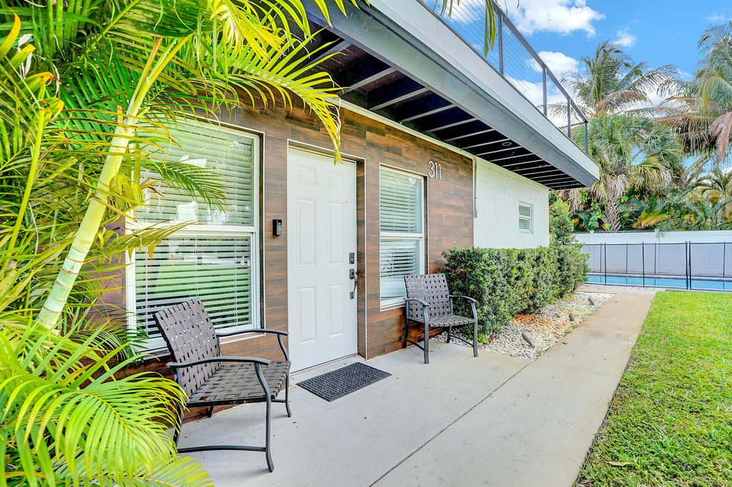 311 Se 3rd Avenue - Photo 25