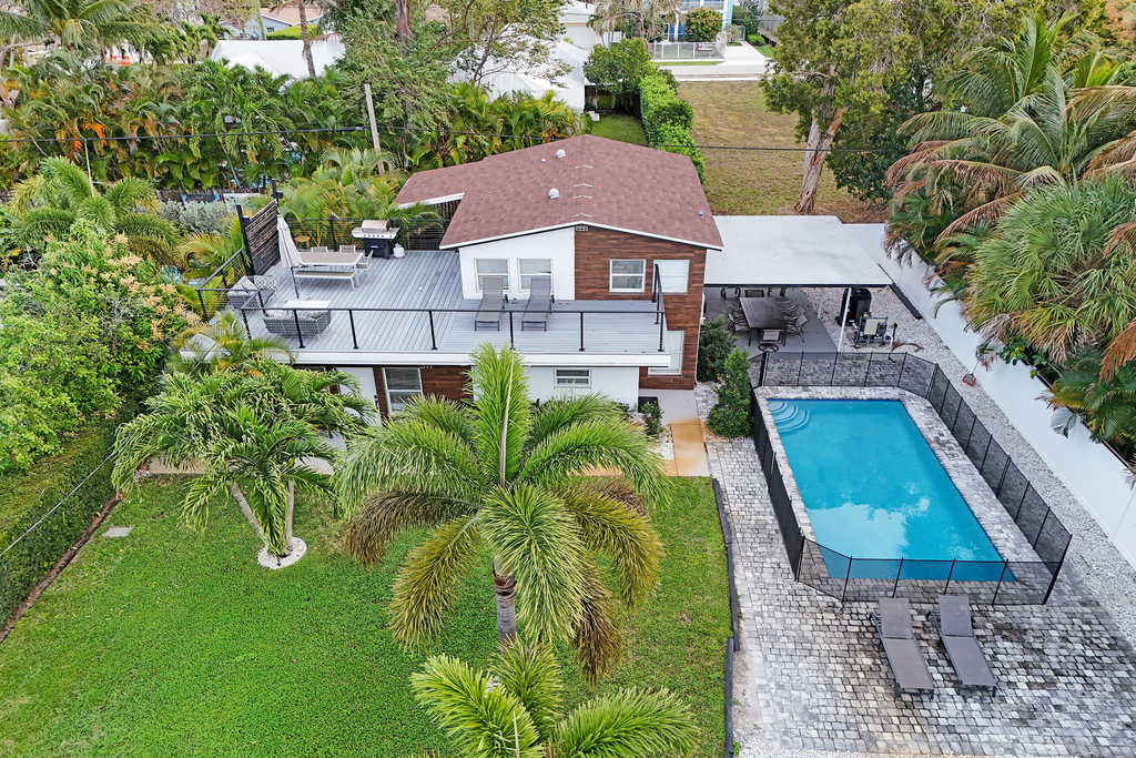 311 Se 3rd Avenue - Photo 4