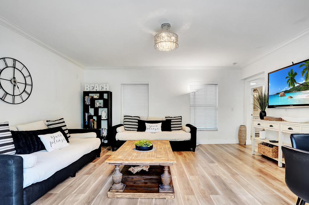 311 Se 3rd Avenue - Photo 11