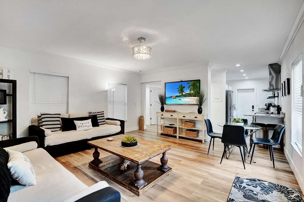 311 Se 3rd Avenue - Photo 8