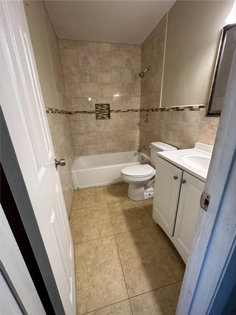 5614 Blueberry Court - Photo 22