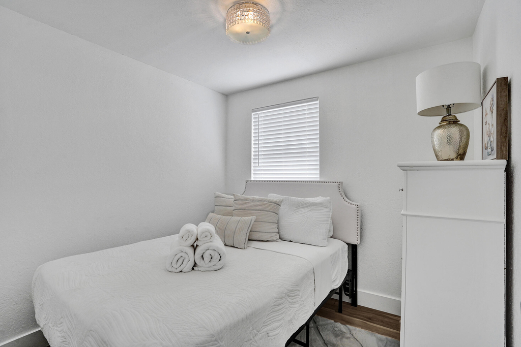 311 Se 3rd Avenue - Photo 9