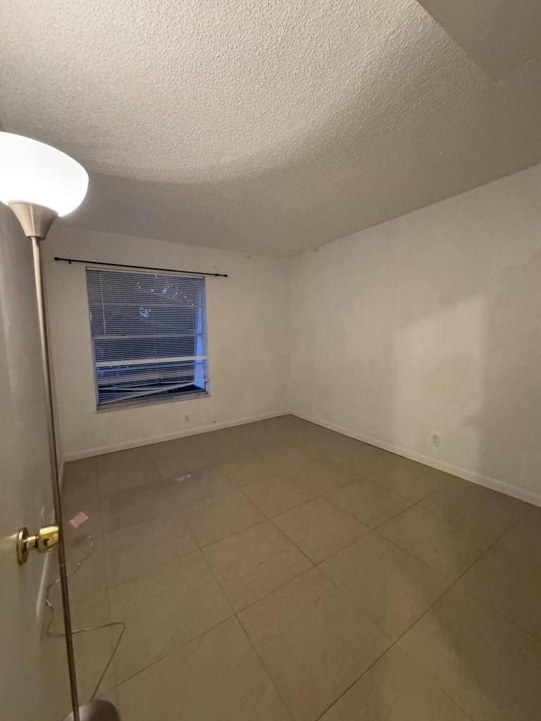 3904 Sw 67th Way - Photo 17