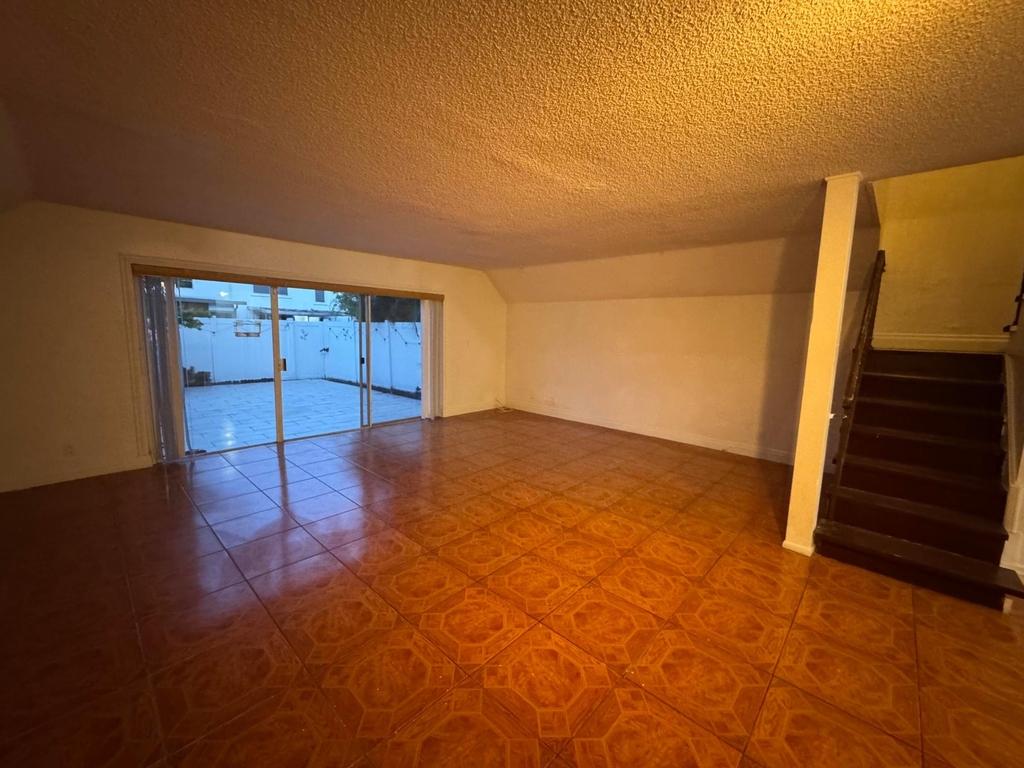 3904 Sw 67th Way - Photo 5