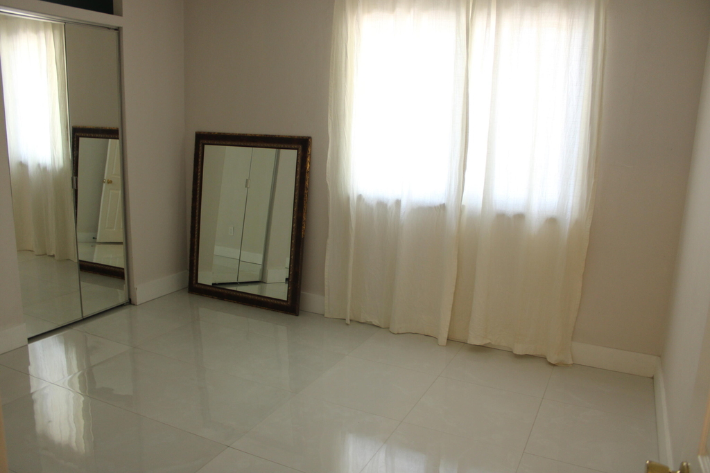 5337 Nw 5th Street - Photo 2