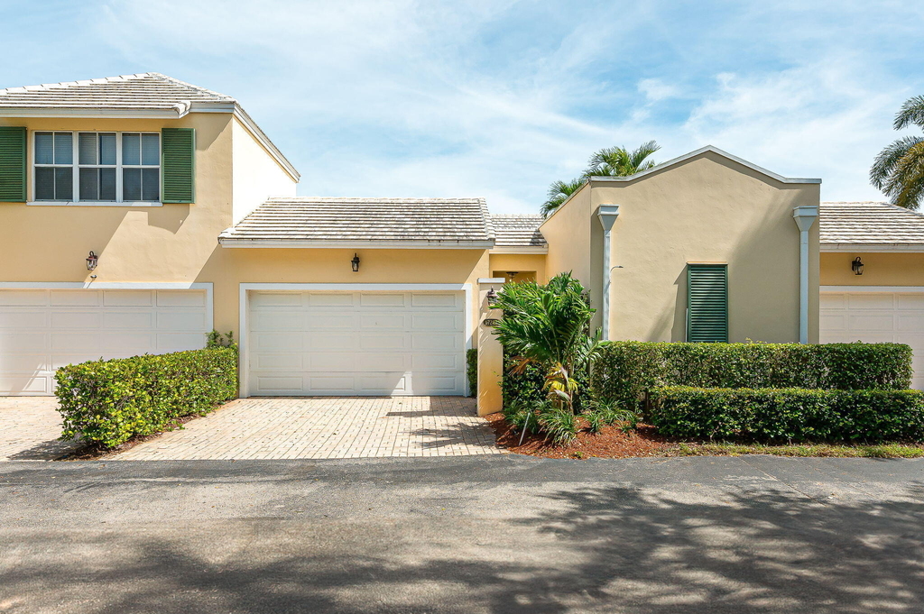 17282 Bermuda Village Drive - Photo 0