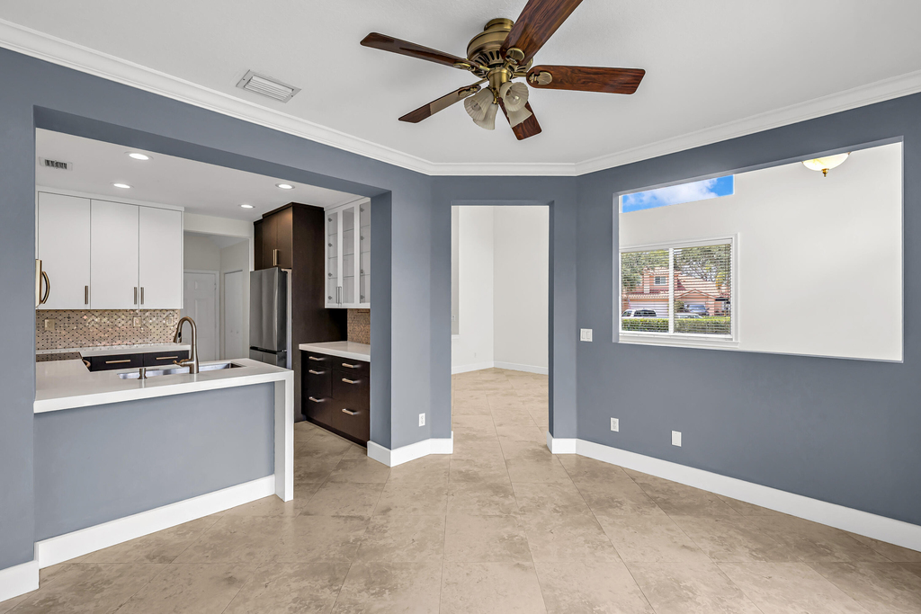 12571 Nw 57th Court - Photo 8