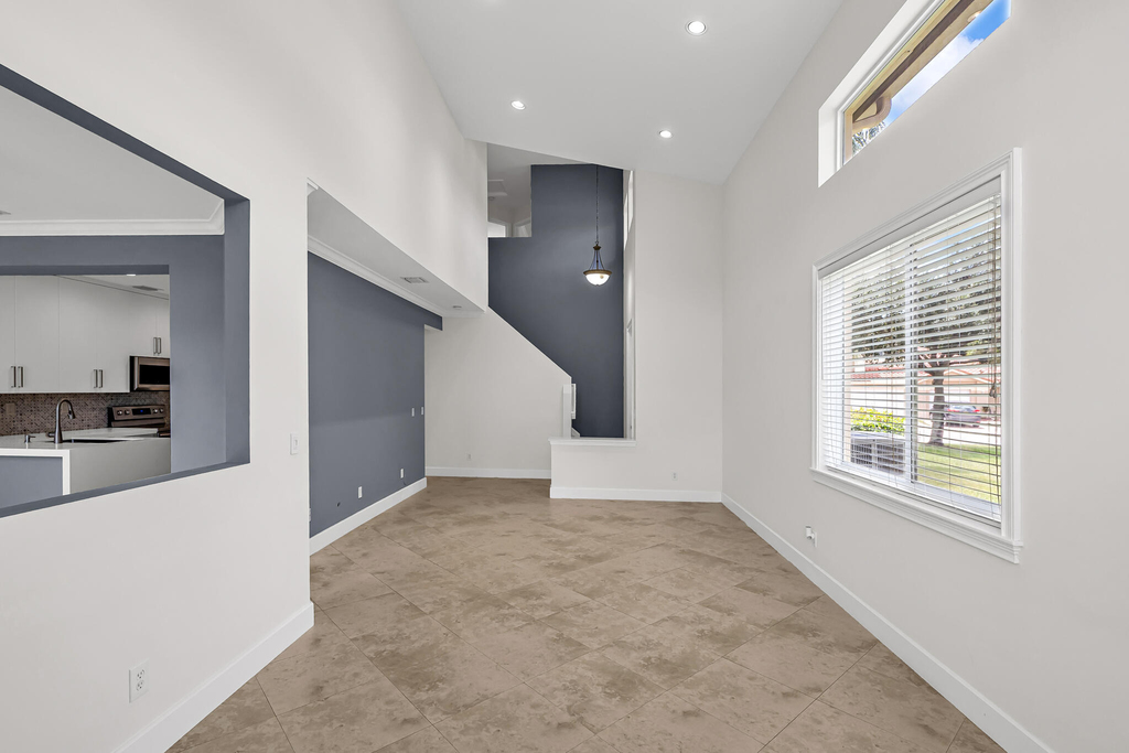 12571 Nw 57th Court - Photo 13