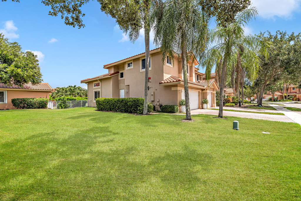 12571 Nw 57th Court - Photo 1
