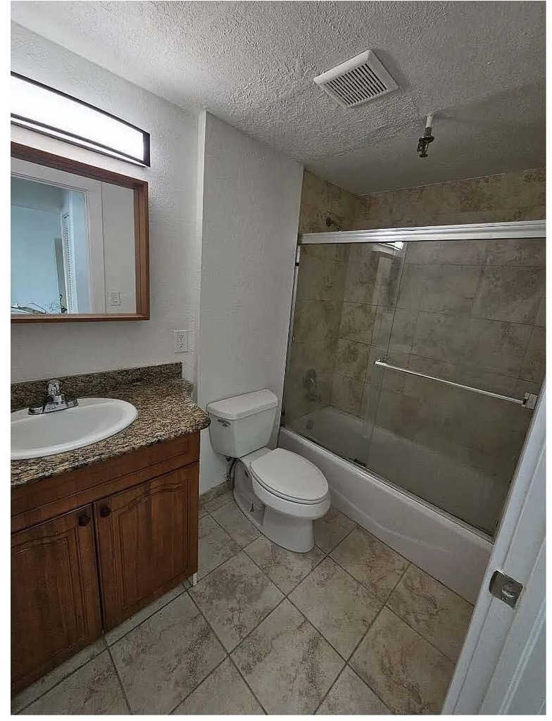 677 Ne 24th Street - Photo 7