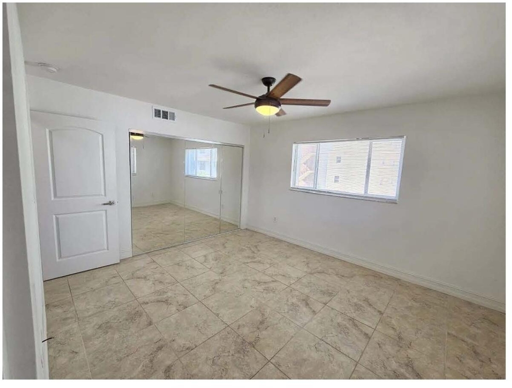 677 Ne 24th Street - Photo 6