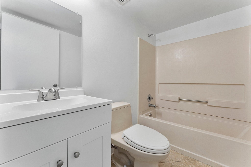 8195 Severn Drive - Photo 8