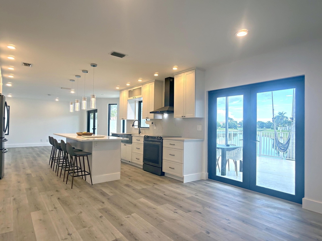 10920 Haydn Drive - Photo 8