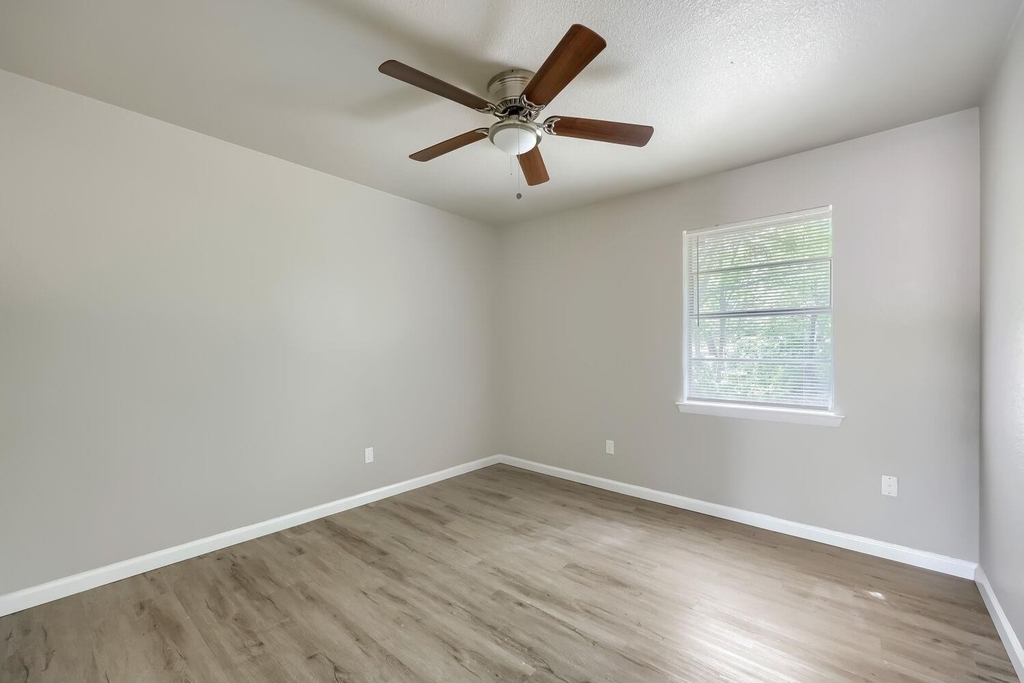 267 Merribrook Trail - Photo 12