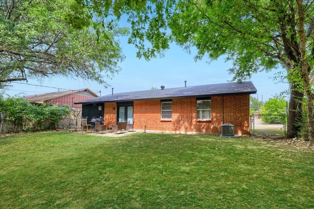 267 Merribrook Trail - Photo 16