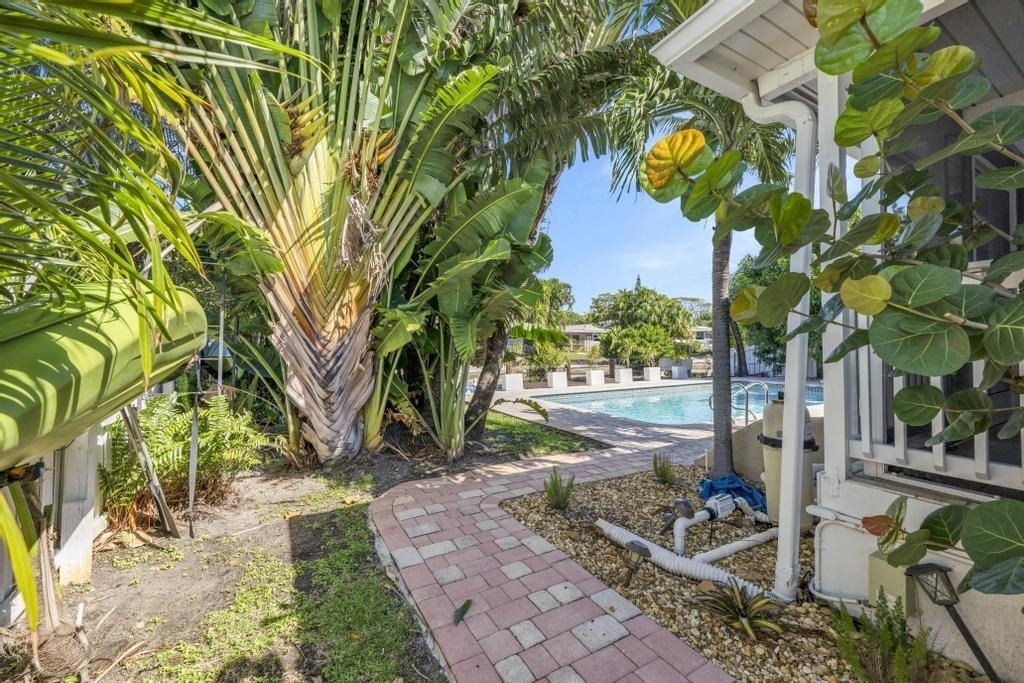 1771 Ne 35th Street - Photo 12