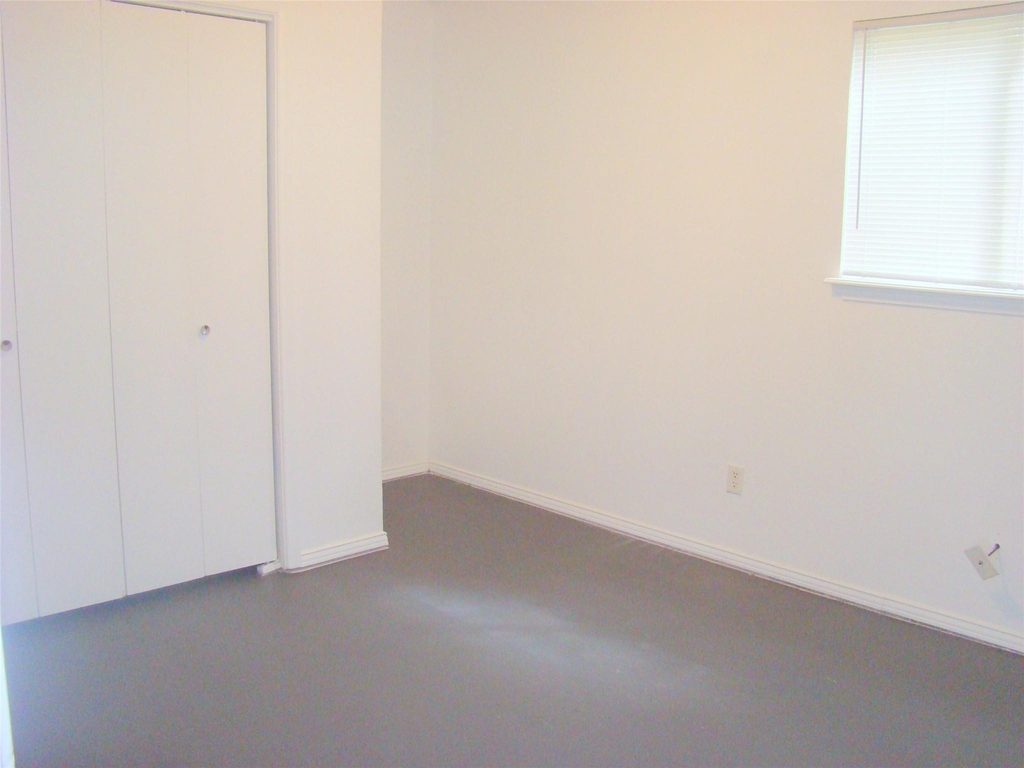 1506 N Preston Street - Photo 12