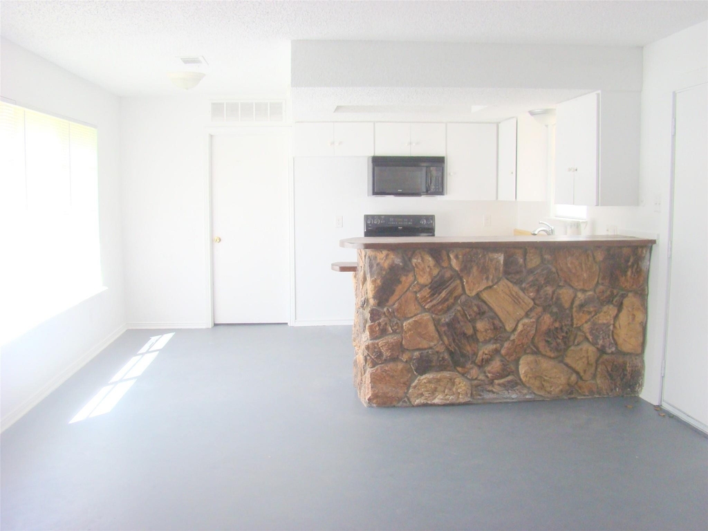 1506 N Preston Street - Photo 4
